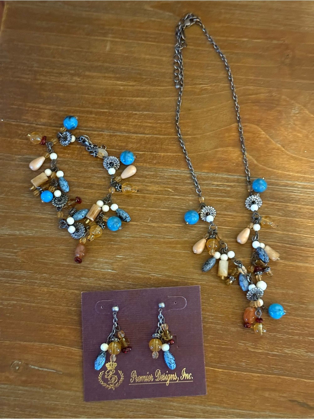 Premier Designs Turquoise, Amber & Cream Bead Jewelry Set